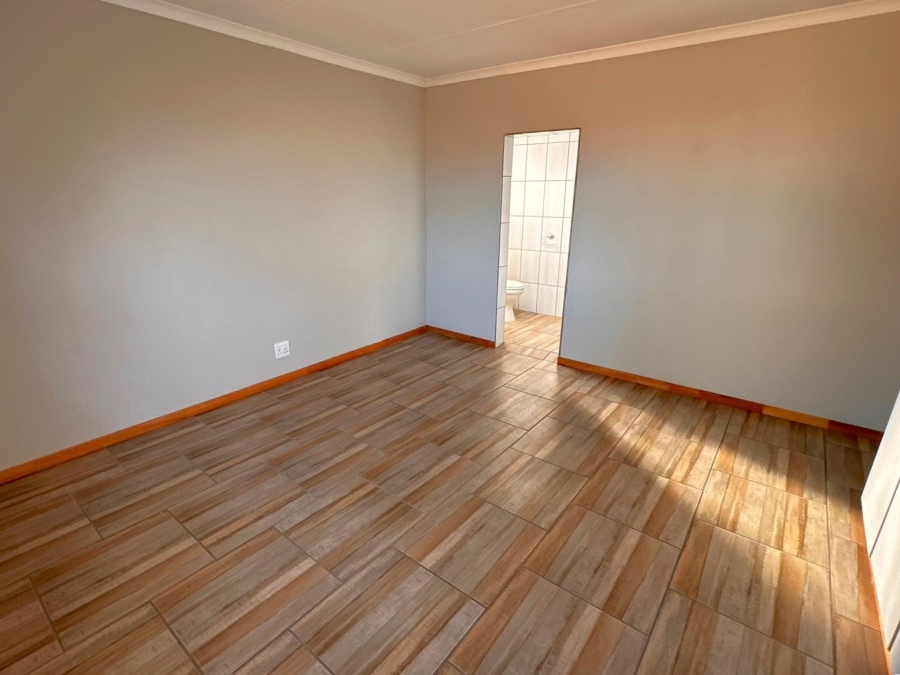 3 Bedroom Property for Sale in Wavecrest Eastern Cape